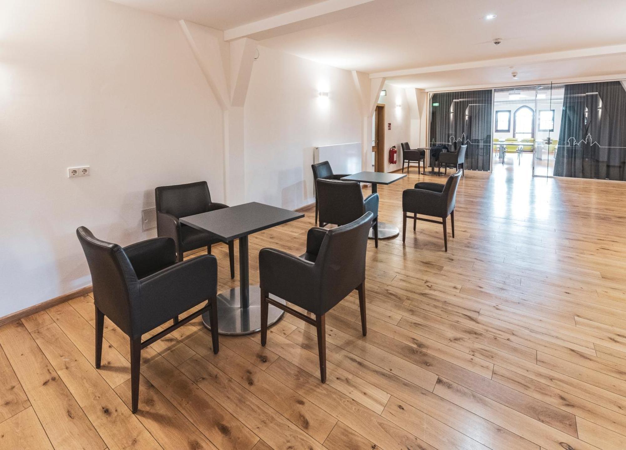 Jugendherberge Dinkelsbuehl - Youth Hostel Экстерьер фото